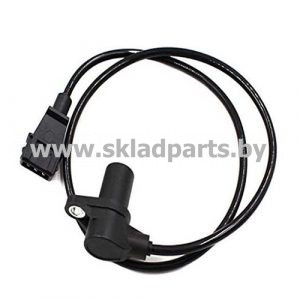Датчик коленвала 04199447